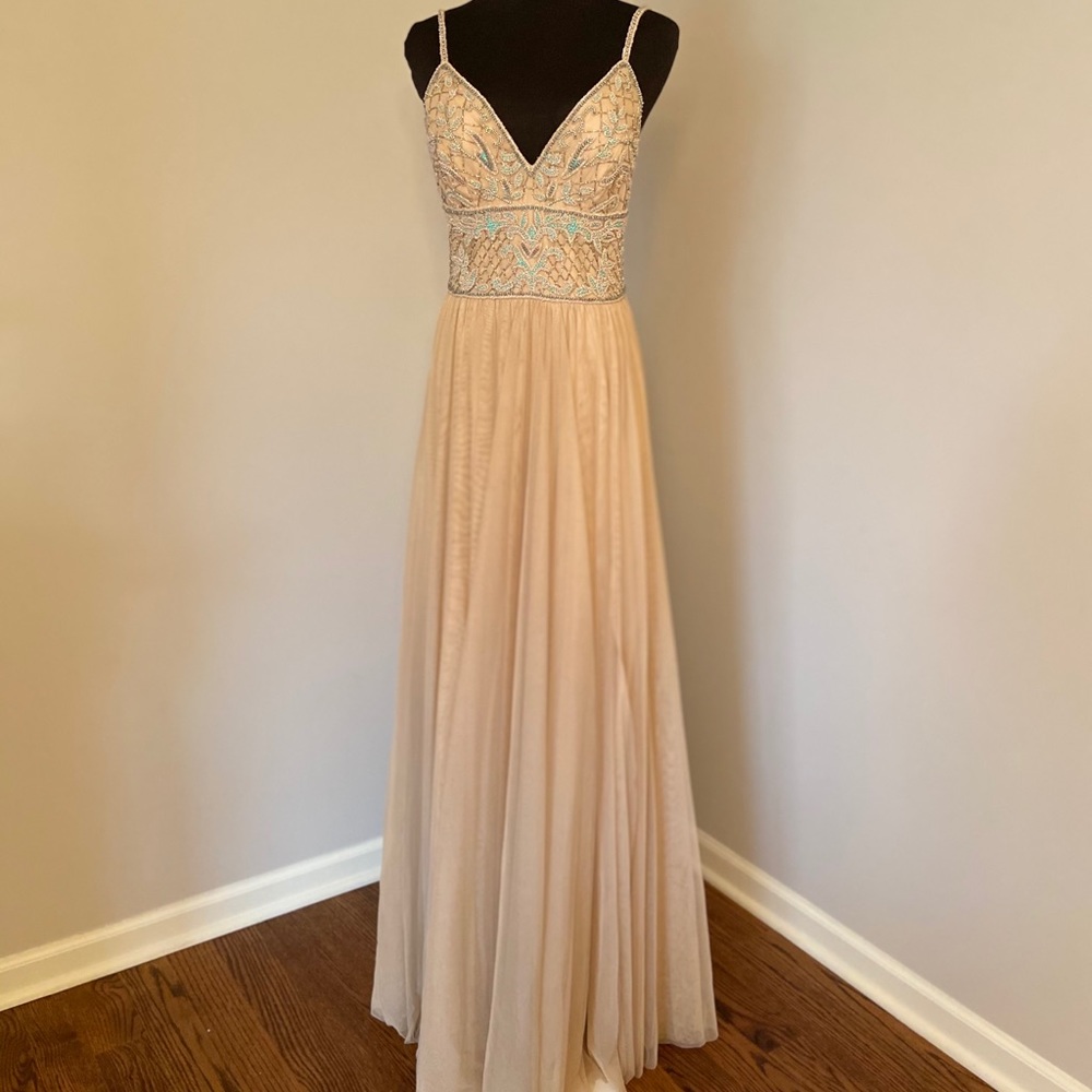 NWT Sherri Hill Nude Beaded Dress, Sz 6